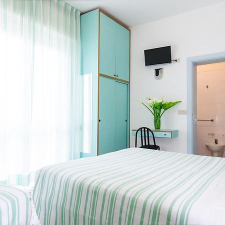 Hotel San Gottardo Riccione Camera foto