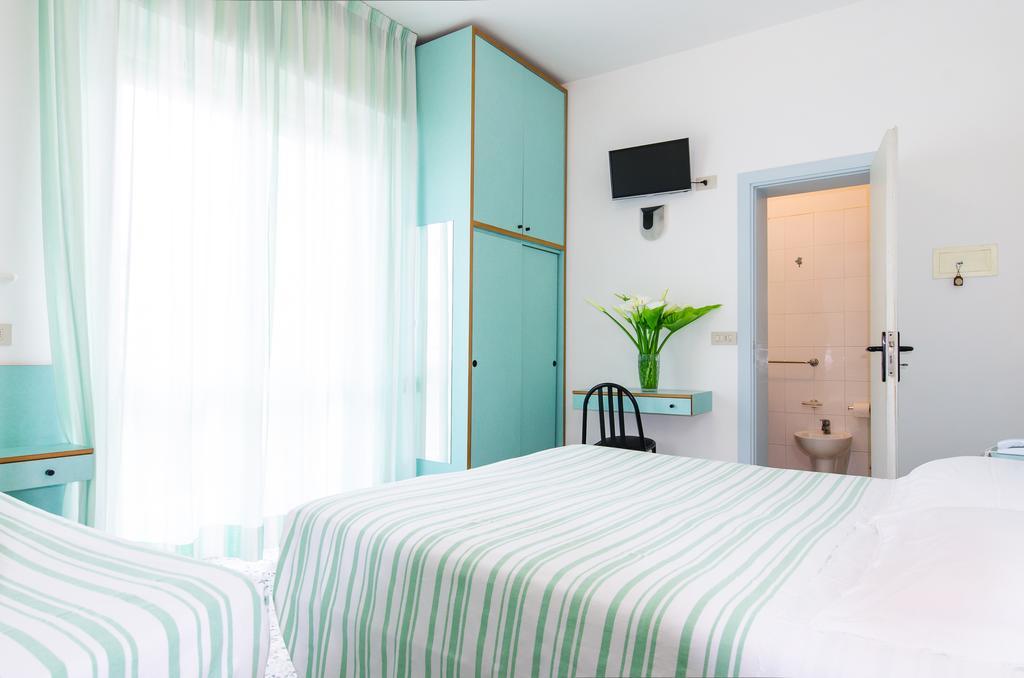 Hotel San Gottardo Riccione Camera foto
